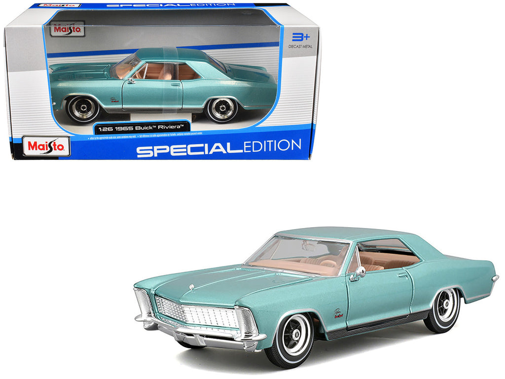 Maisto Diecast 1/26 1965 Buick Riviera Gran Sport Light Blue Metallic
