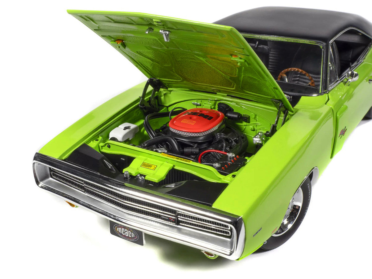 Auto world Diecast 1/18 1970 Dodge Charger R/T "Muscle Car & Corvette Nationals"