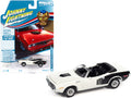 Johnny Lightning Diecast 1/64 1971 Plymouth Barracuda Convertible Sno White