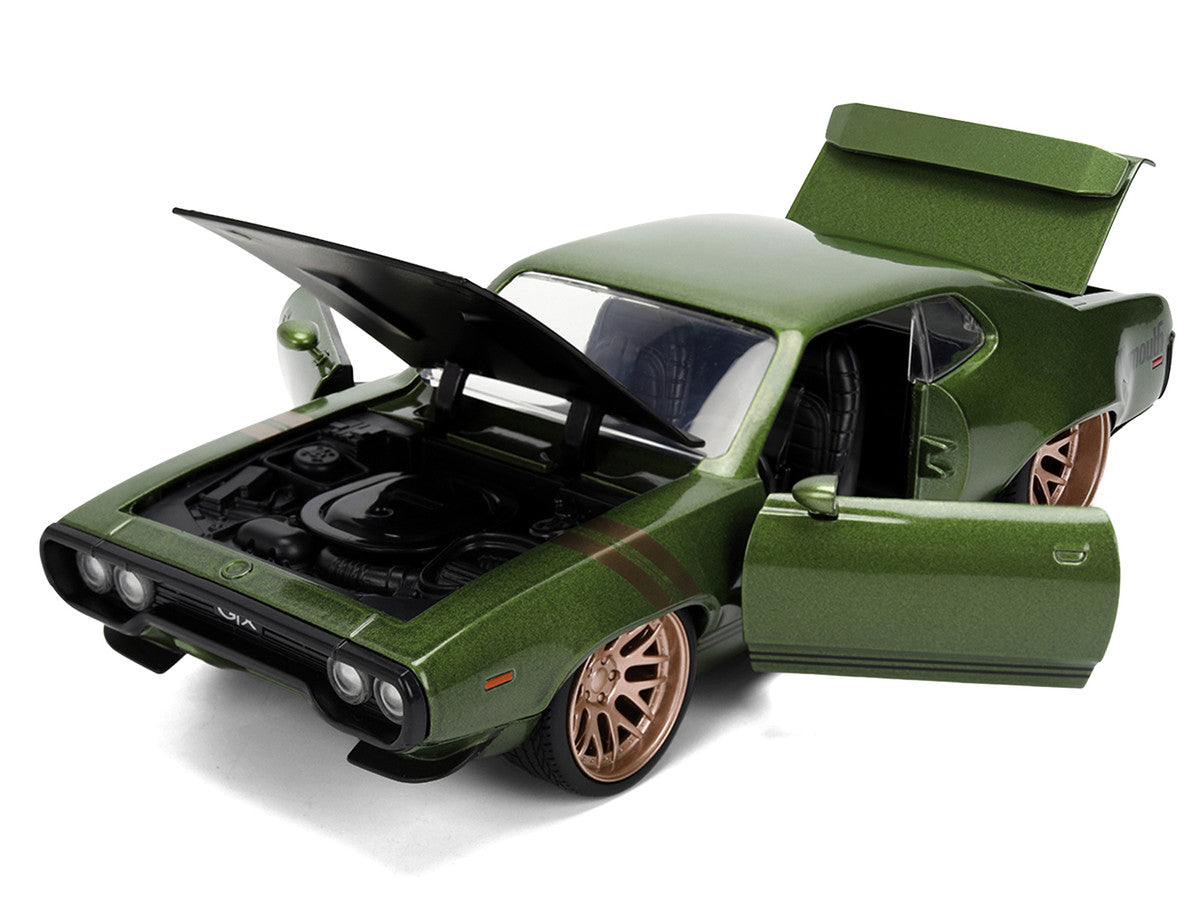 Jada 1/24 Scale Diecast Cars 1972 Plymouth GTX Green Metallic