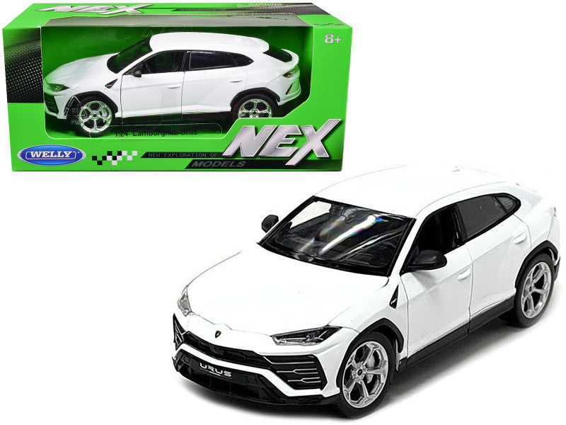 Welly Diecast Model Car 1/24 Lamborghini Urus White