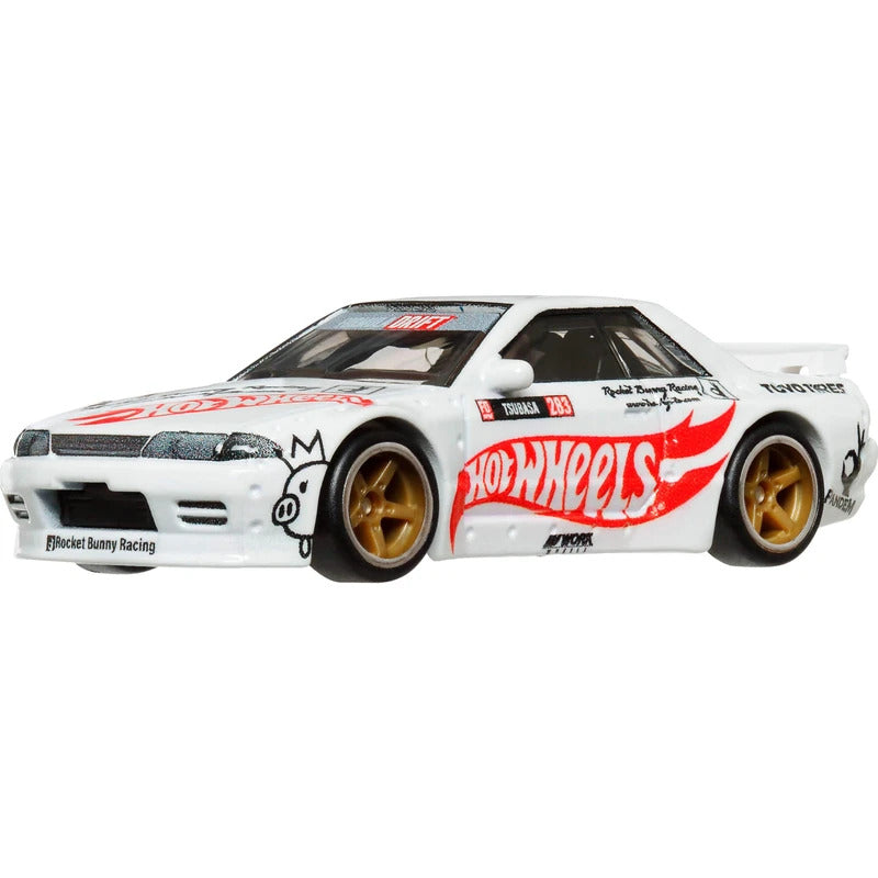 Hot Wheels Diecast 1/64 Nissan Skyline GT-R (R32) "Pandem" White Hot Wheels Logo