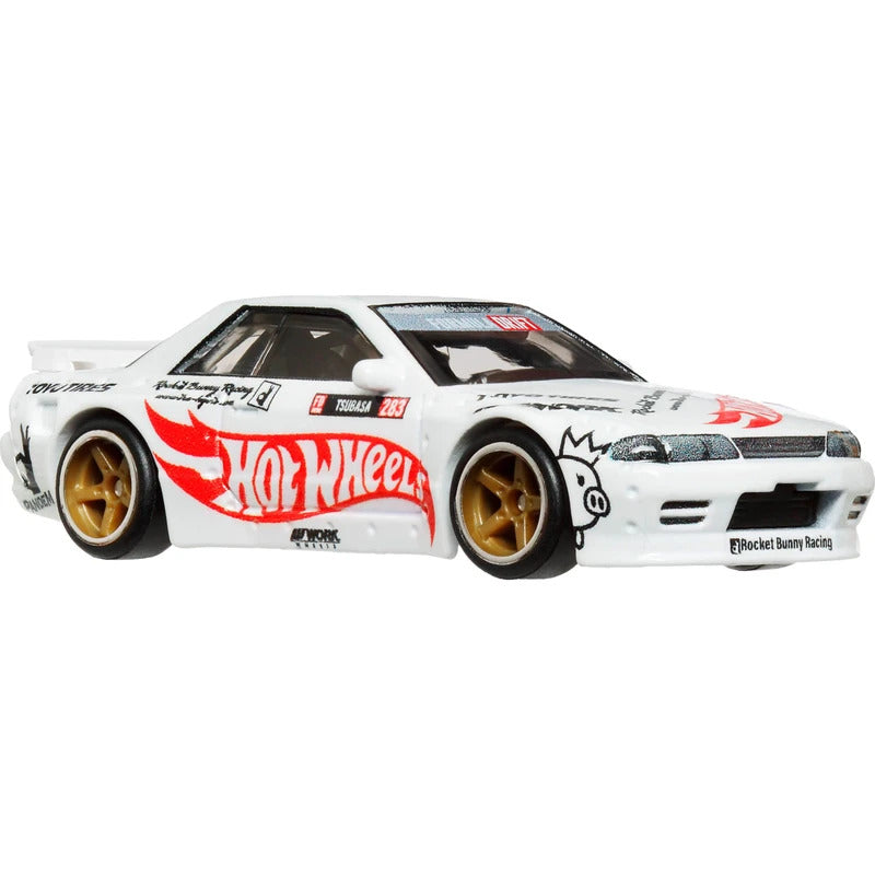 Hot Wheels Diecast 1/64 Nissan Skyline GT-R (R32) "Pandem" White Hot Wheels Logo